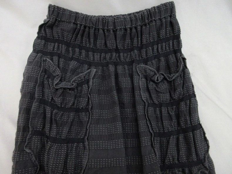 Issey Miyake Issey Miyake size:2 Black double-sided pleated striped lon Size 22" - 4 Thumbnail