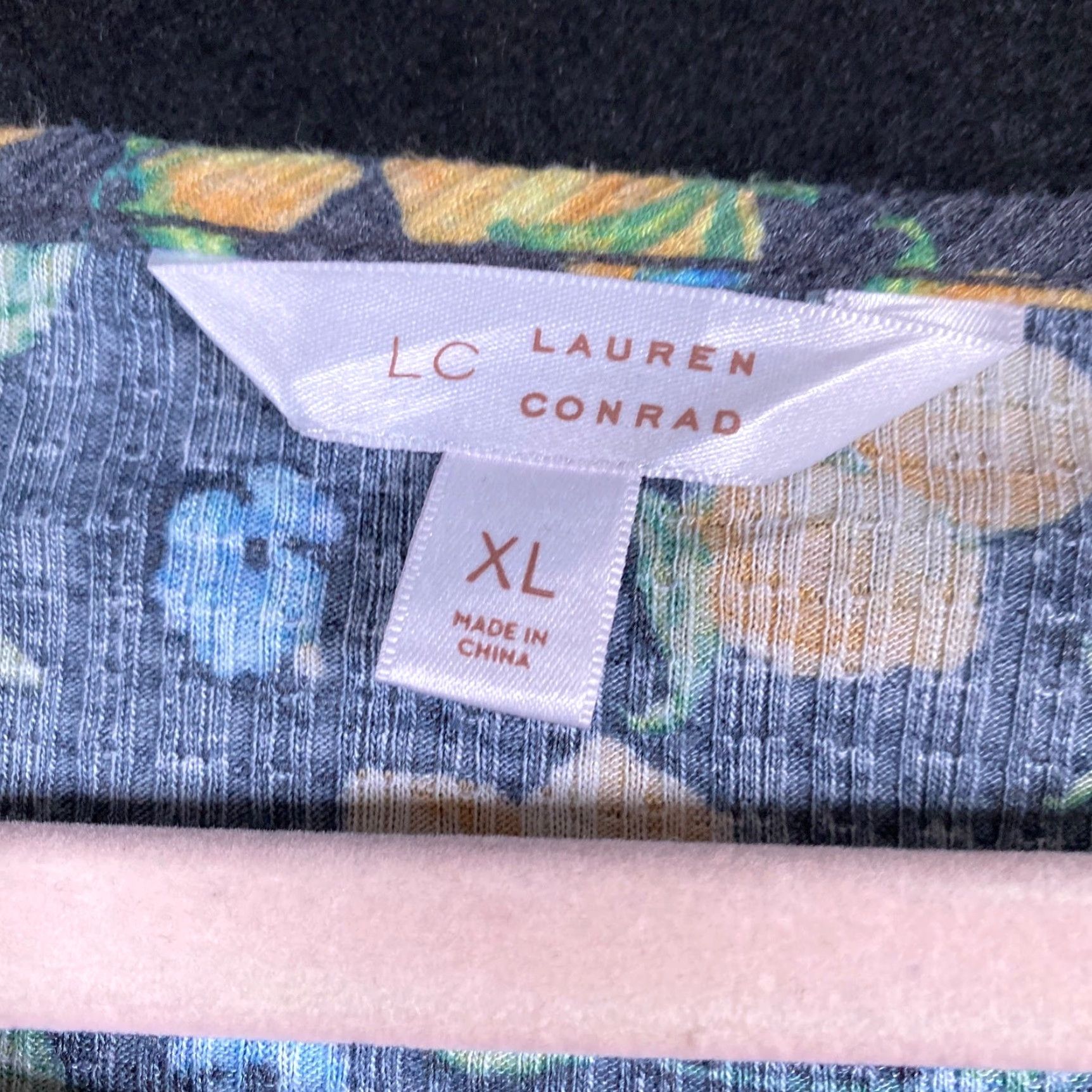 Lauren Conrad LC Lauren Conrad Womens Shirt Multi Lemon Short Sleeve Stretch XL Crew Neck T-Shirt Casual Workwear Size XL / US 12-14 / IT 48-50 - 6 Thumbnail
