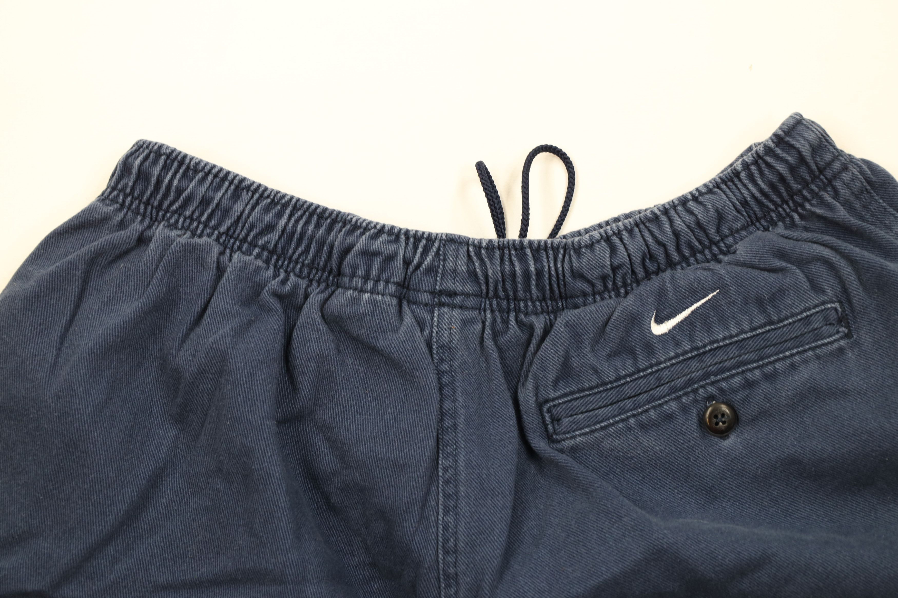 Nike Vintage 90s Y2K Nike Golf Mini Swoosh Above Knee Shorts Size US 34 / EU 50 - 8 Thumbnail