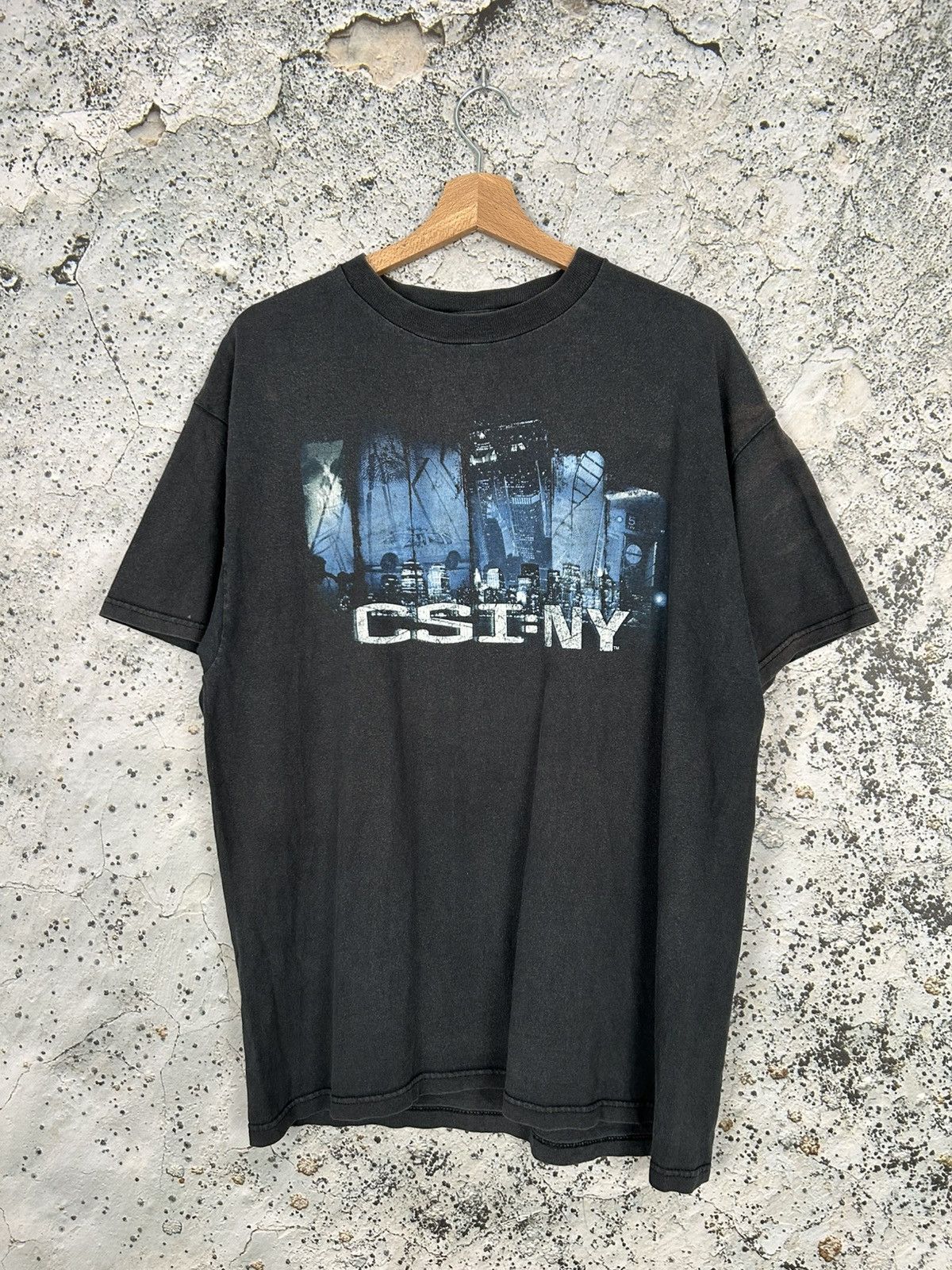 Vintage Vintage CSI NY Movie Graphic Tee USA Streetwear Hype Size US L / EU 52-54 / 3 - 1 Thumbnail