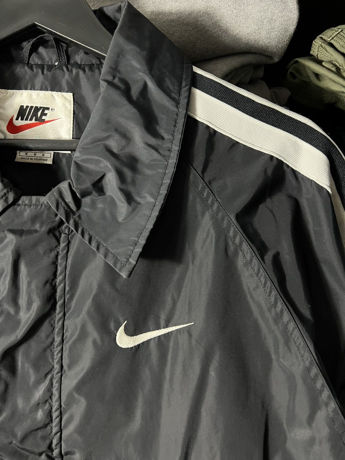 Nike 🔥 Nike Vintage Nylon Track Jacket — Black — Size M Size US M / EU 48-50 / 2 - 5 Thumbnail