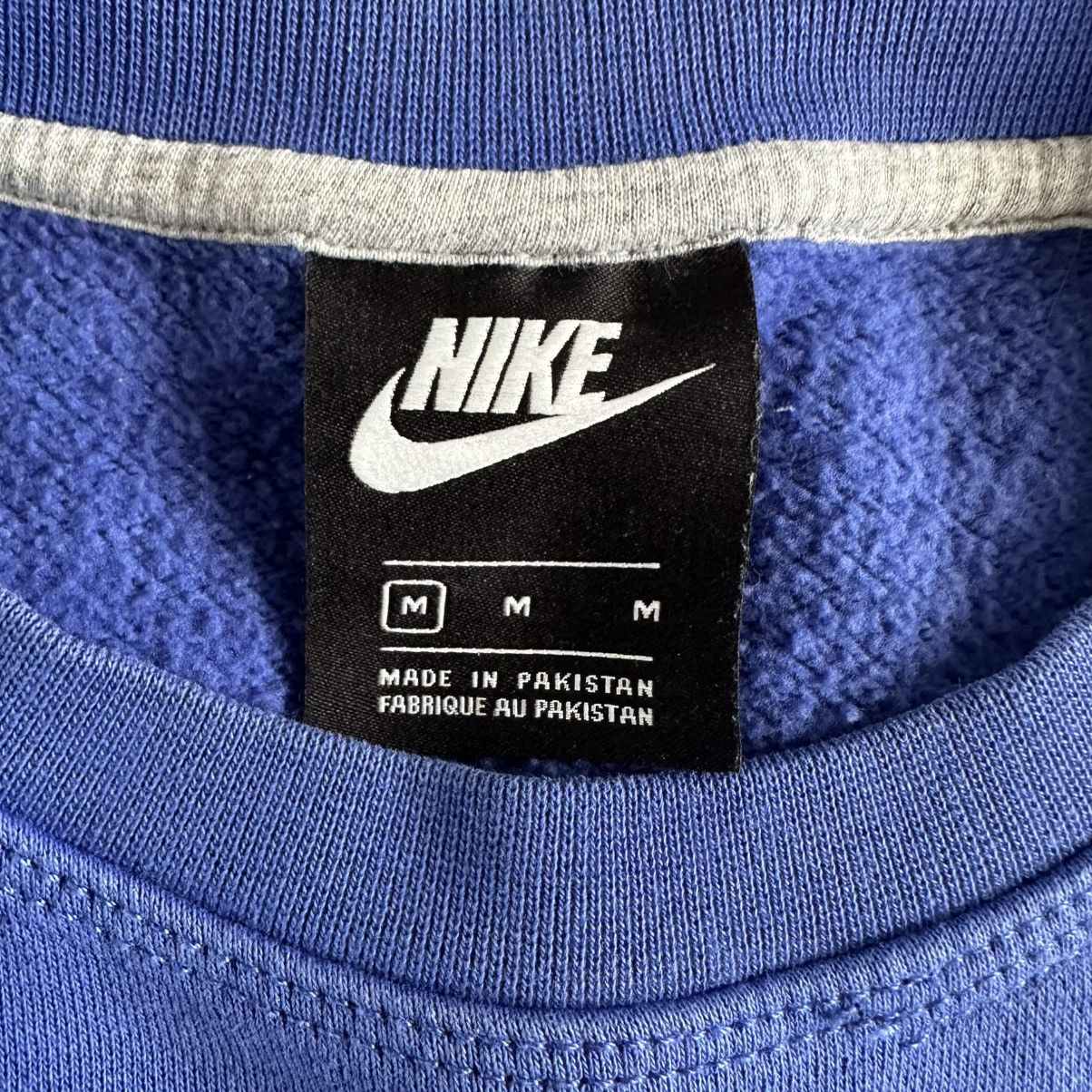 Nike vintage nike blue crewneck Size US M / EU 48-50 / 2 - 3 Thumbnail