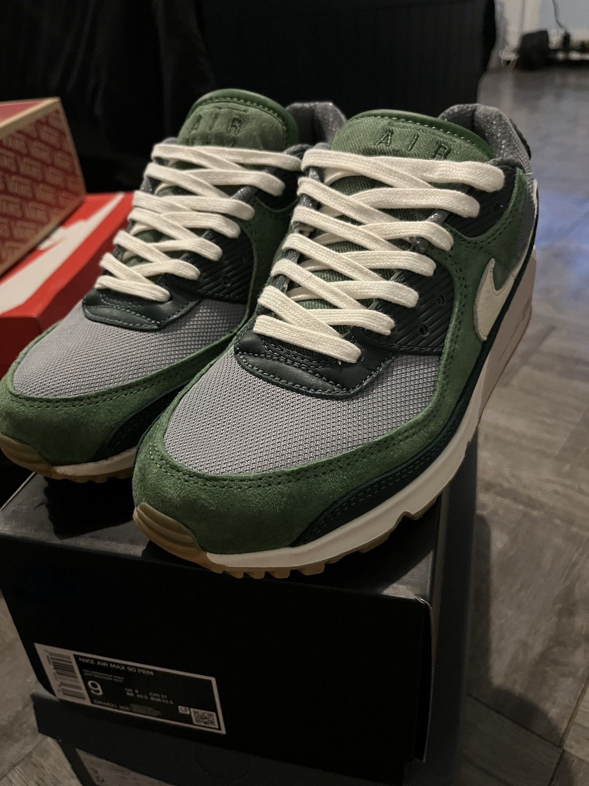 Nike Nike Air Max 90 PRM Size US 9 / EU 42 - 3 Thumbnail
