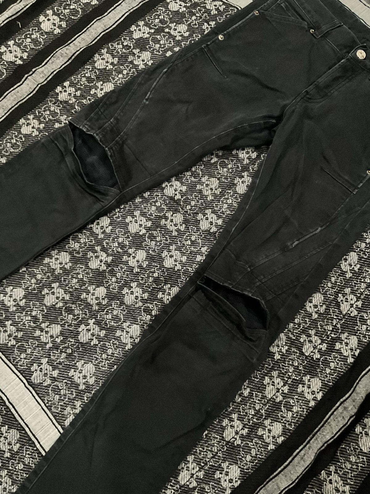 Undercover undercover AW09 Takahashi Shield early cut knee Size US 28 / EU 44 - 2 Thumbnail
