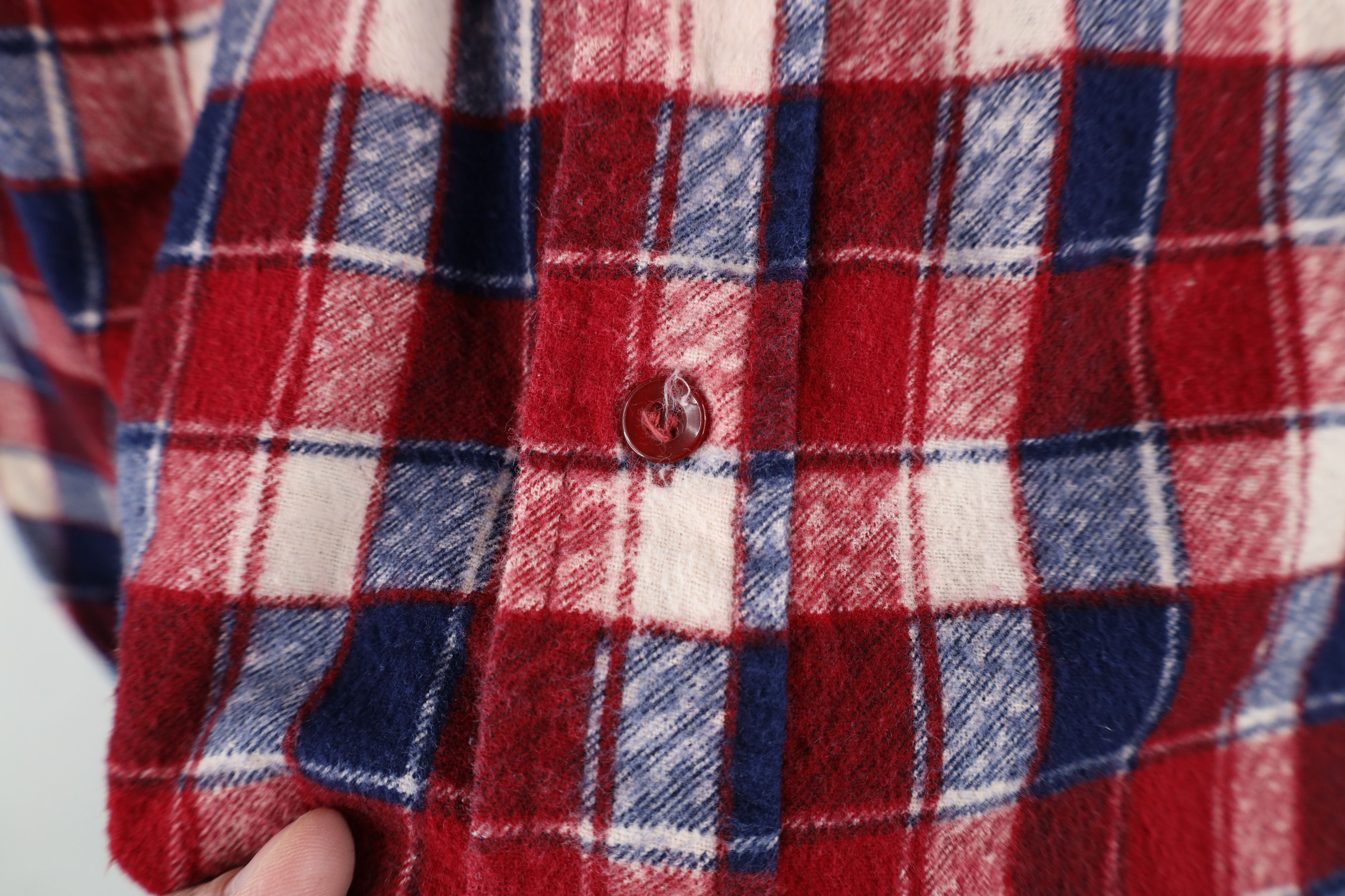 Vintage Vintage 70s Streetwear Collared Button Shirt Red Plaid Size US L / EU 52-54 / 3 - 5 Thumbnail