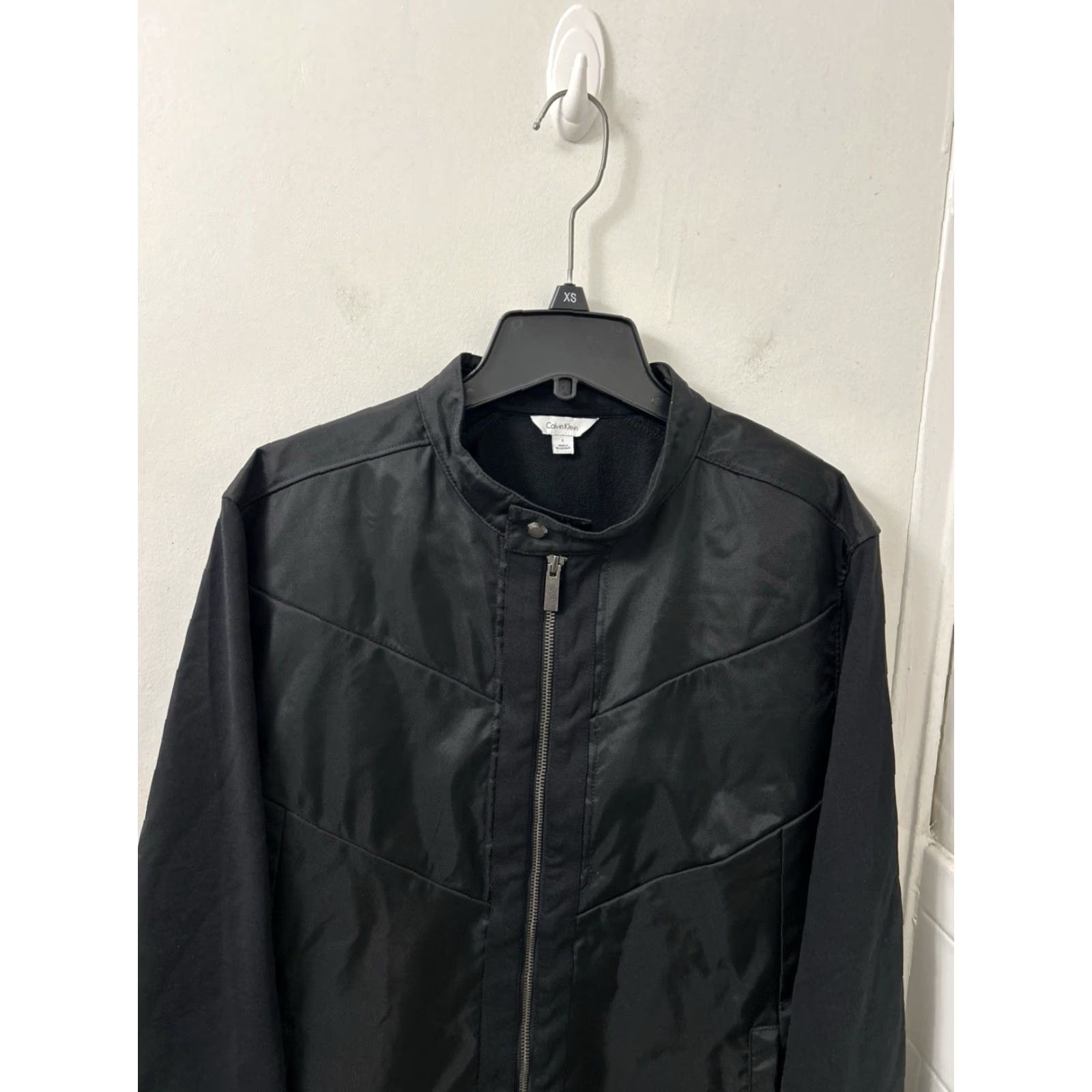 Calvin Klein Calvin Klein Jacket Mens Size L Black Full Zip Bomber Pockets Long Sleeve Regular Fit Size US L / EU 52-54 / 3 - 2 Thumbnail