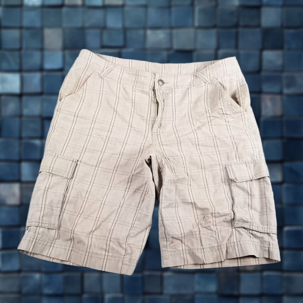 Patagonia Patagonia Cargo Shorts Men 34 Plaid Beige Organic Cotton Khaki, Casual, Regular Fit, 11in Inseam, Zip Fly, Pocket Size US 34 / EU 50 - 1 Thumbnail