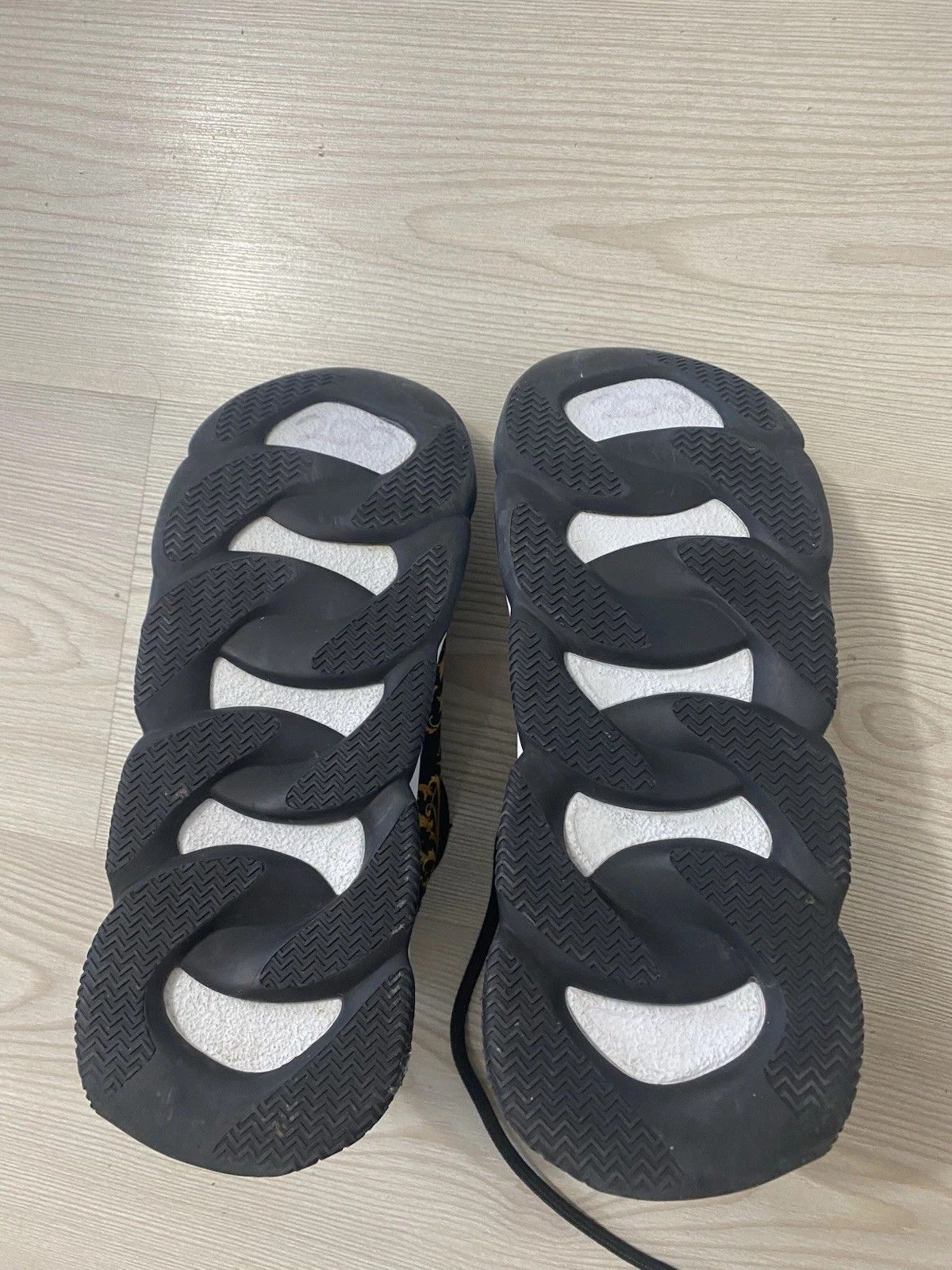 Versace Versace Chain Reactions Baroque Trainers Uk Size 5 EU38 Size US 7.5 / IT 37.5 - 13 Thumbnail
