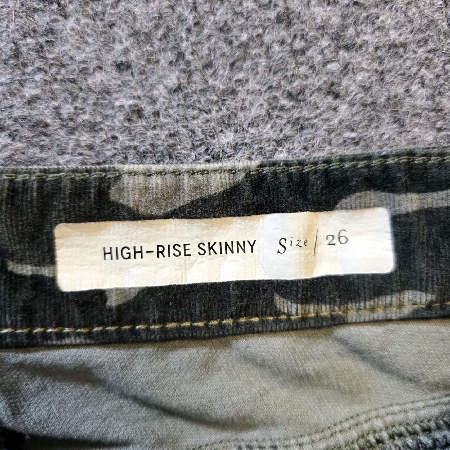 Vintage Pilcro Pants Womens 26 Green Camo Corduroy High Rise Skinny Casual Anthro Pants Size 26" / US 2 / IT 38 - 4 Thumbnail
