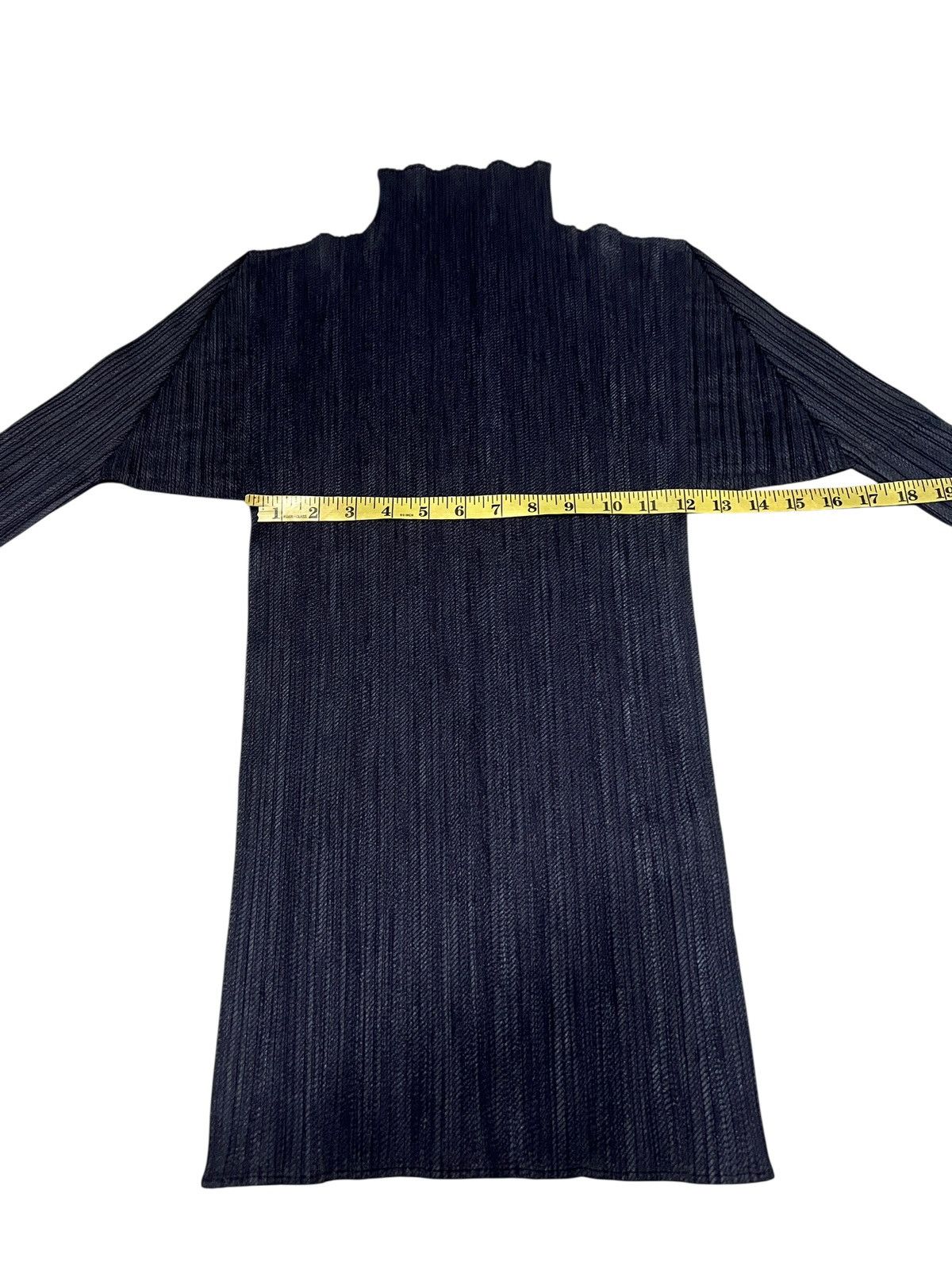 Pleats Please Issey Miyake Vintage Issey Miyake Pleats Please High Neck Pleated Tops Size M / US 6-8 / IT 42-44 - 13 Thumbnail