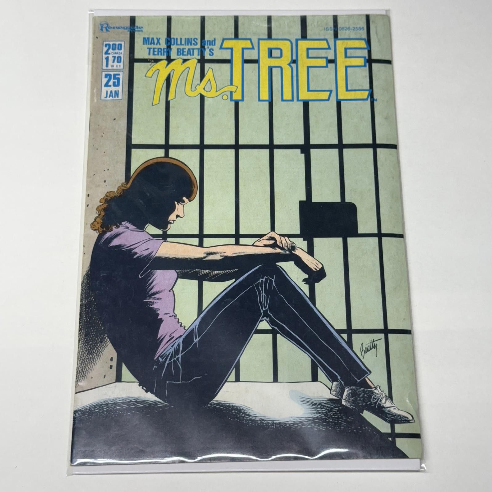 Designer VTG JAN 1986 Renegade Ms. Tree Comic Book - VF/NM+ Size ONE SIZE - 9 Thumbnail