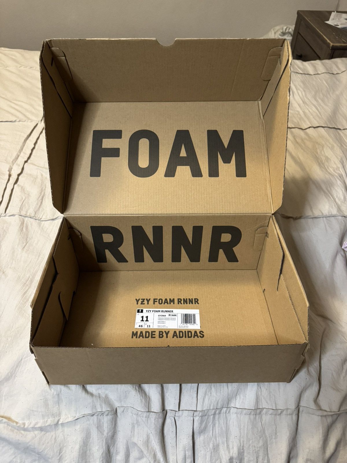 Yeezy Yeezy FoamRNNR Size US 11 / EU 44 - 5 Thumbnail