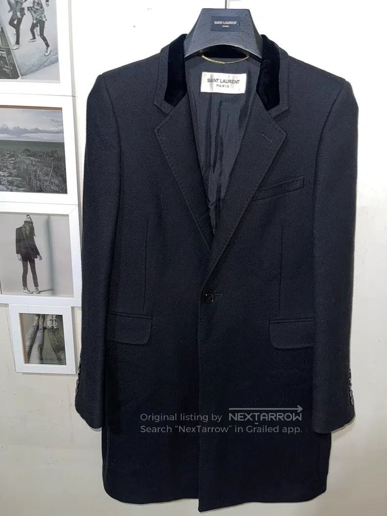 Saint Laurent Paris Saint Laurent Paris Black Velvet Notched Lapel Wool Coat Size M / US 6-8 / IT 42-44 - 1 Thumbnail