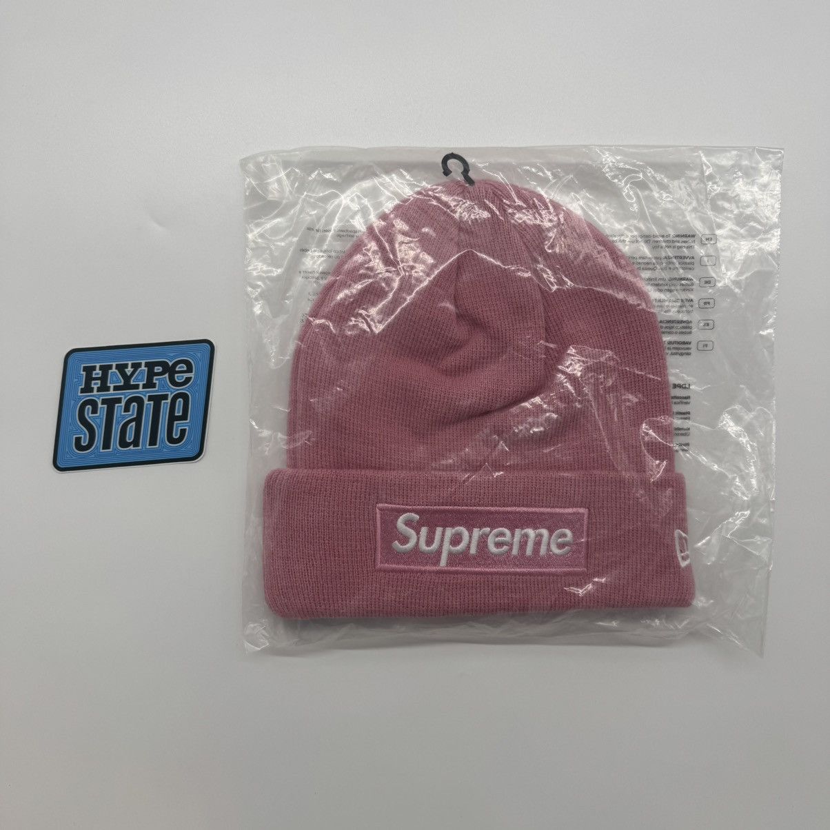 Supreme Supreme New Era Box Logo Beanie (FW24) Dusty Pink Size ONE SIZE - 1 Thumbnail