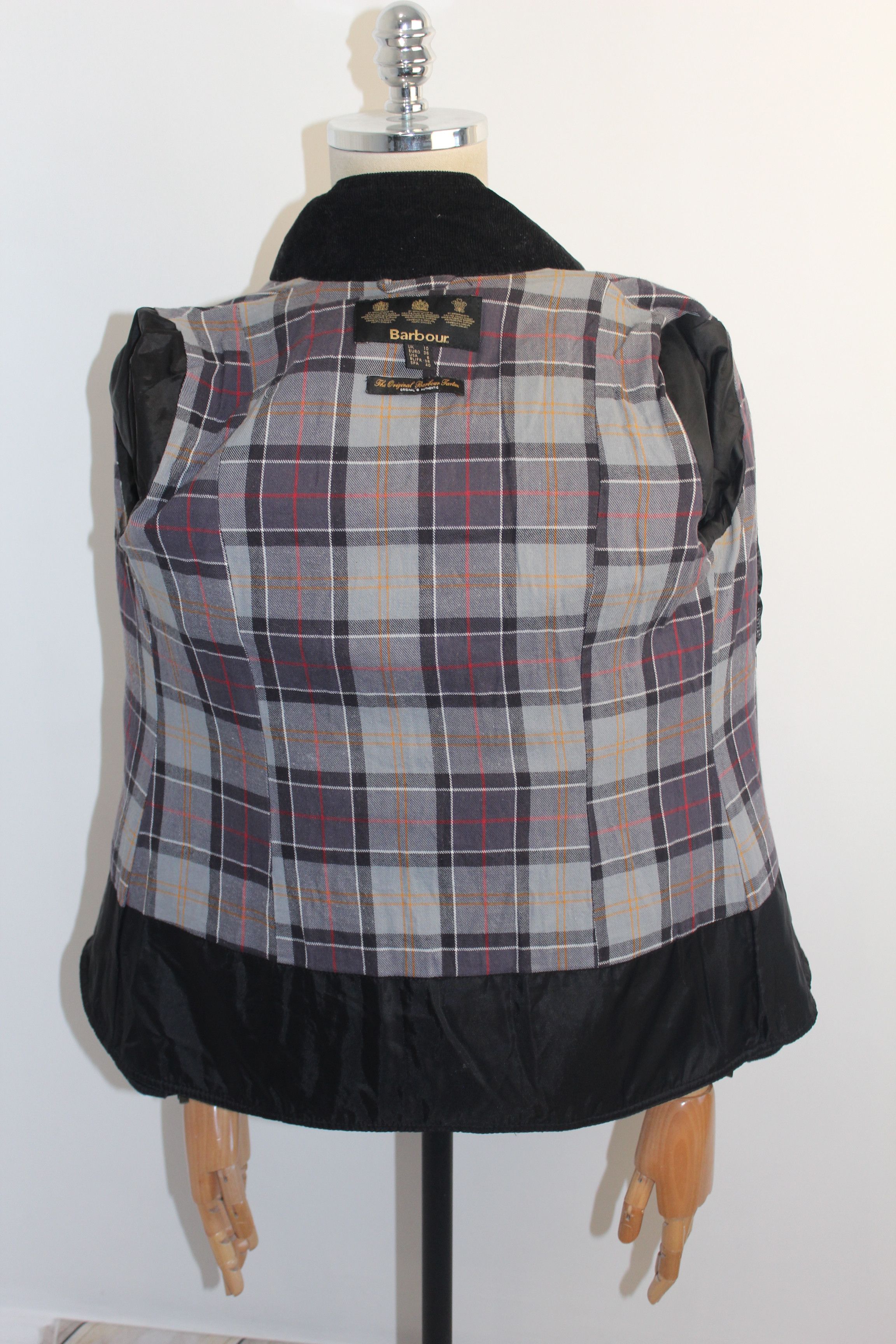 Barbour Ladies BARBOUR International Black Wax Jacket Size M Size M / US 6-8 / IT 42-44 - 4 Thumbnail