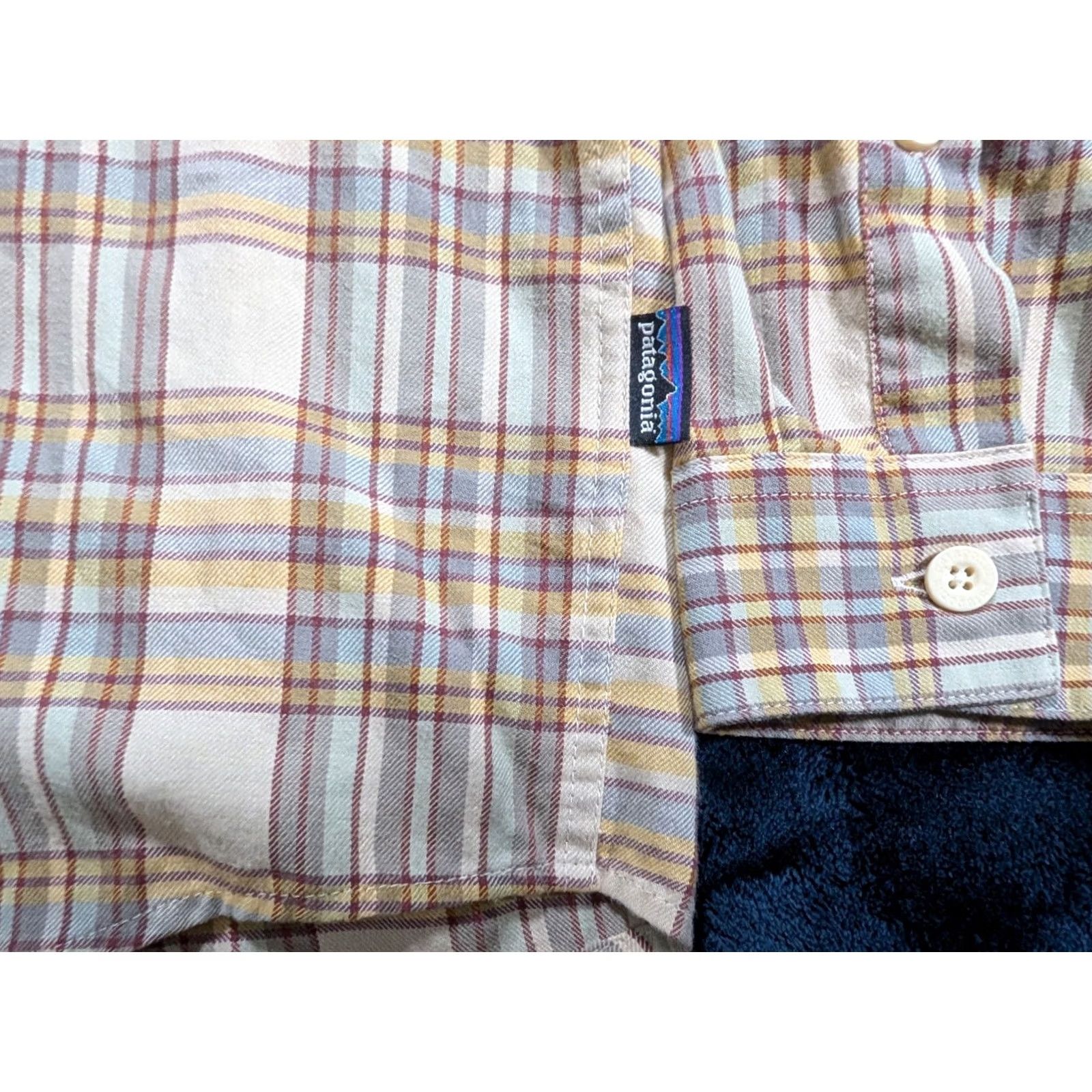 Patagonia Patagonia Shirt Mens M Lightweight Fjord Flannel Button-Up Long Sleeve Plaid Gray Cotton Casual Outdoor Classic Nature Outdoor Size US M / EU 48-50 / 2 - 5 Thumbnail