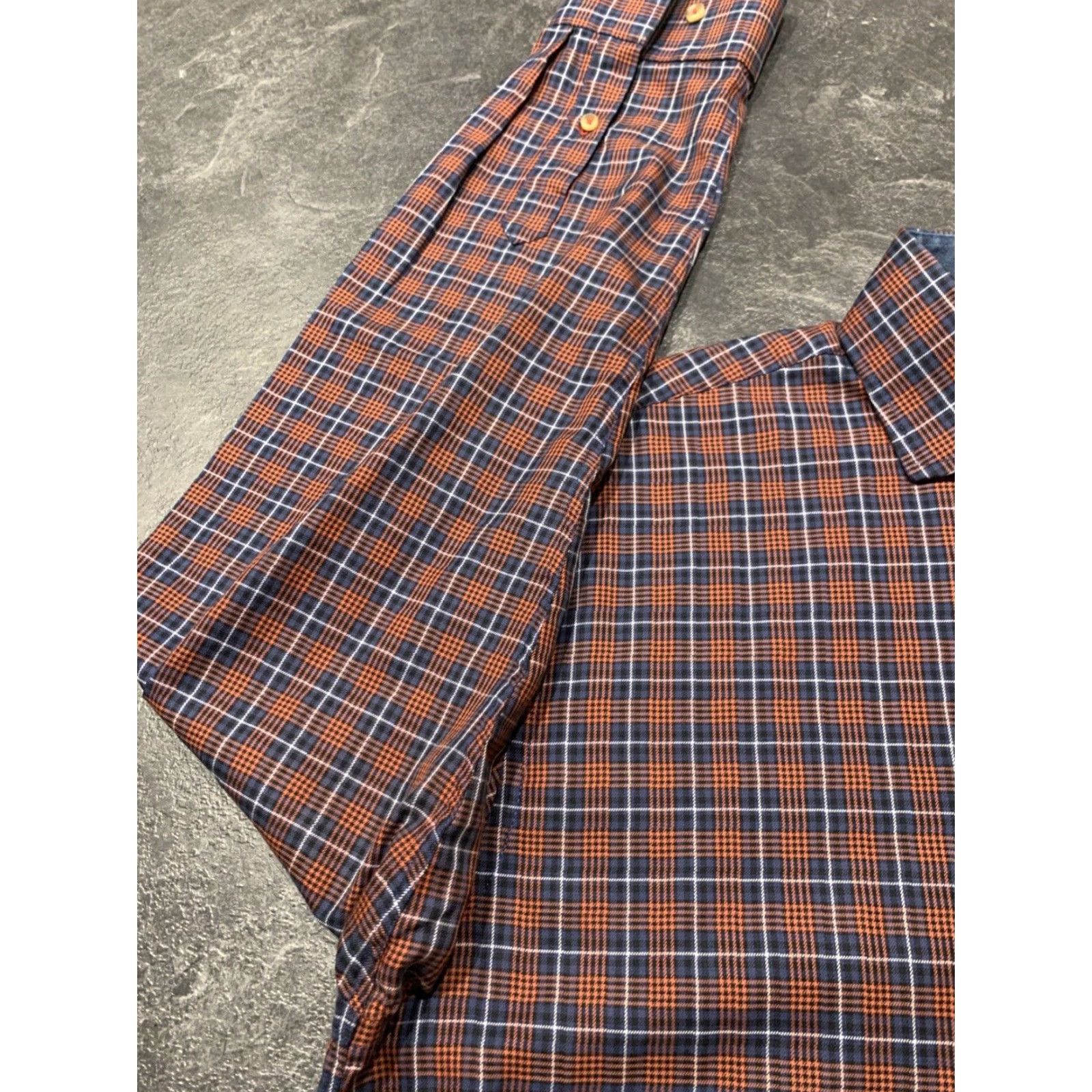Vintage Oscar of Sweden Mens Dress Shirt Large Blue Red Plaid Casual Woven Cotton Button Collar Formal Wedding Size US L / EU 52-54 / 3 - 5 Thumbnail