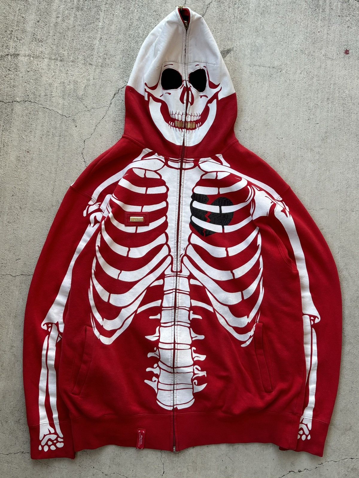 LRG × Streetwear × Vintage Vintage Red Lrg Kanye Dead Serious 