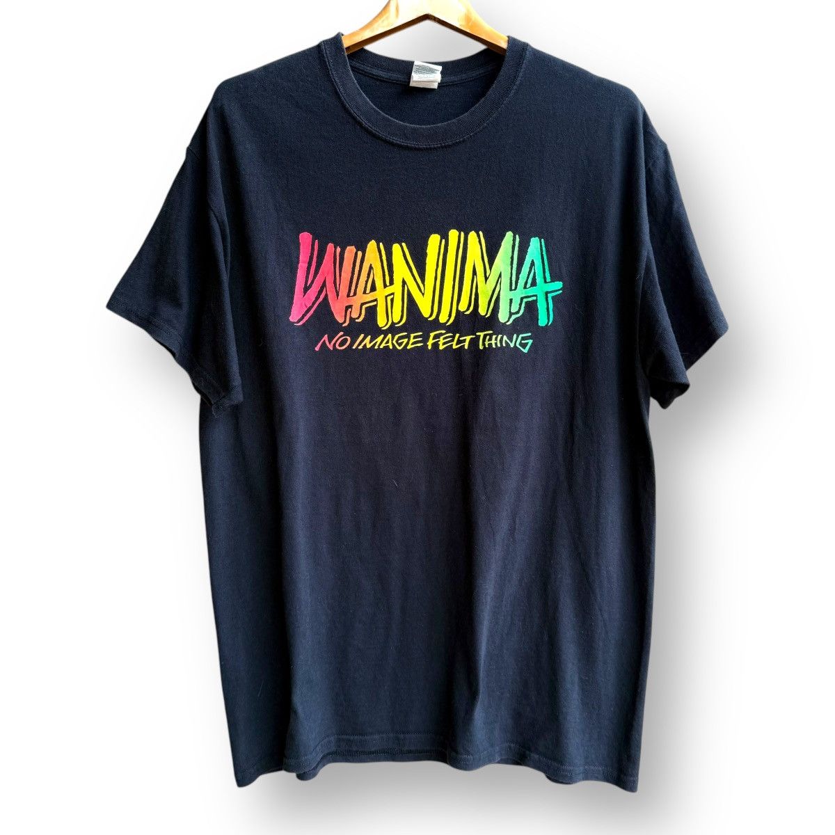 Gildan WANIMA No Image Felt Thing Japanese Punk Rock Band Tee Size US L / EU 52-54 / 3 - 2 Thumbnail
