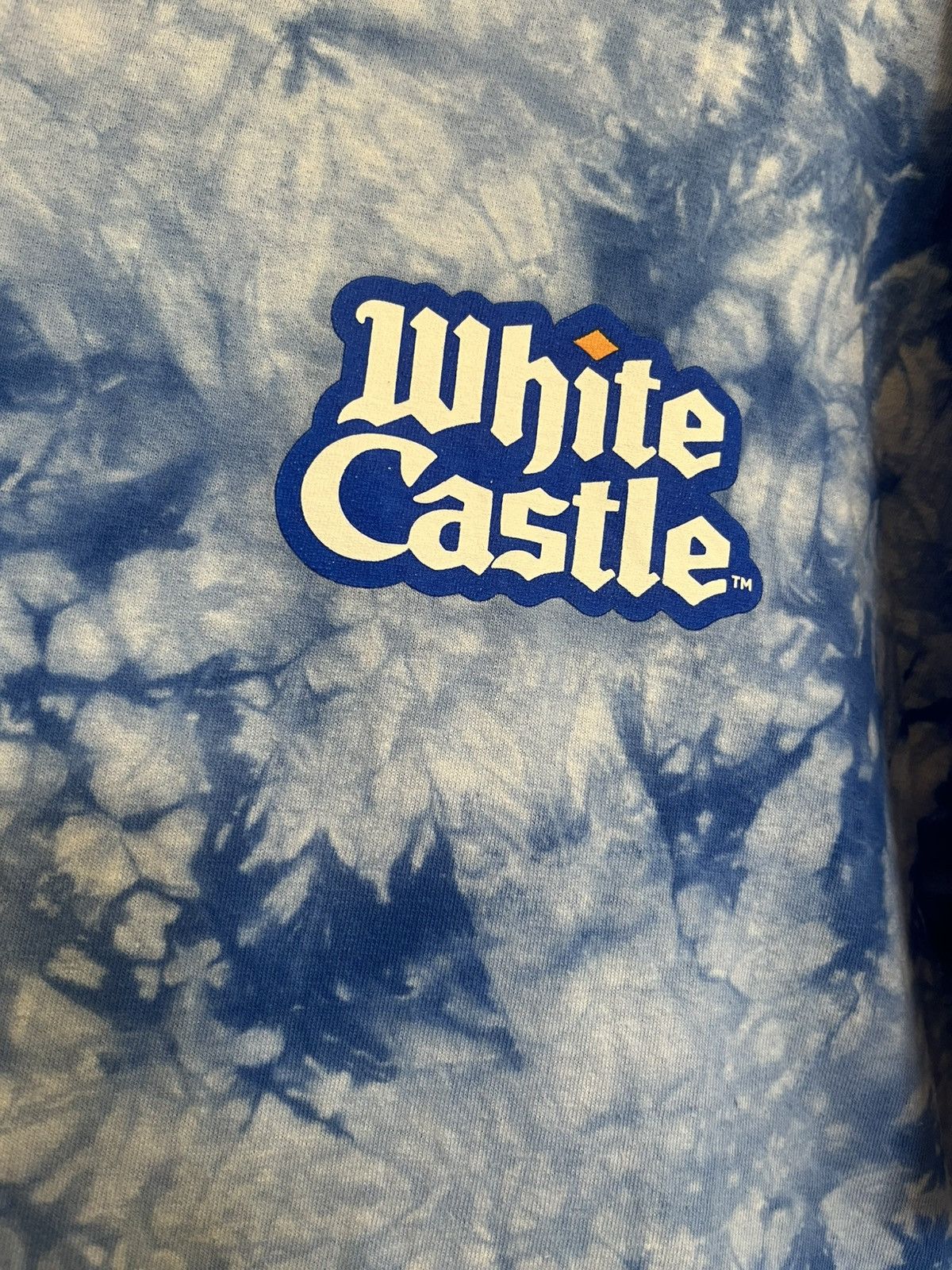 DGK DGK x White Castle "Who Craves" blue tie-dye t-shirt Size L Size US L / EU 52-54 / 3 - 3 Thumbnail