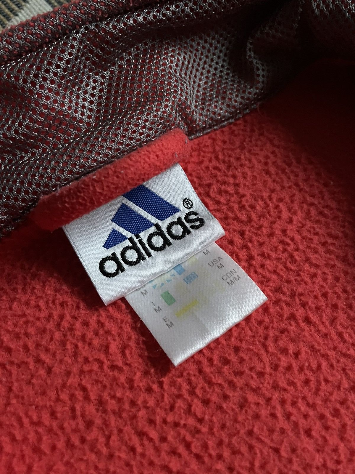 Vintage Vintage Adidas 3stripes Nylon Fleece Jacket Size US M / EU 48-50 / 2 - 10 Thumbnail