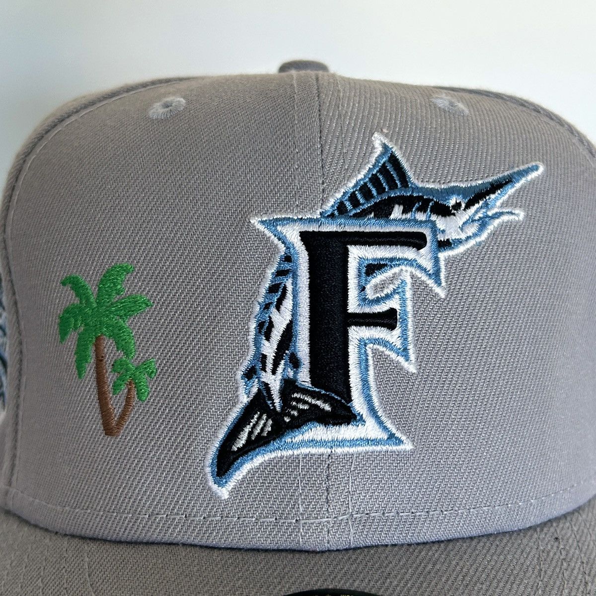 New Era *7 3/4* 1-of-1 NEW ERA Florida Miami Marlin Exclusive Fitted Size ONE SIZE - 3 Thumbnail