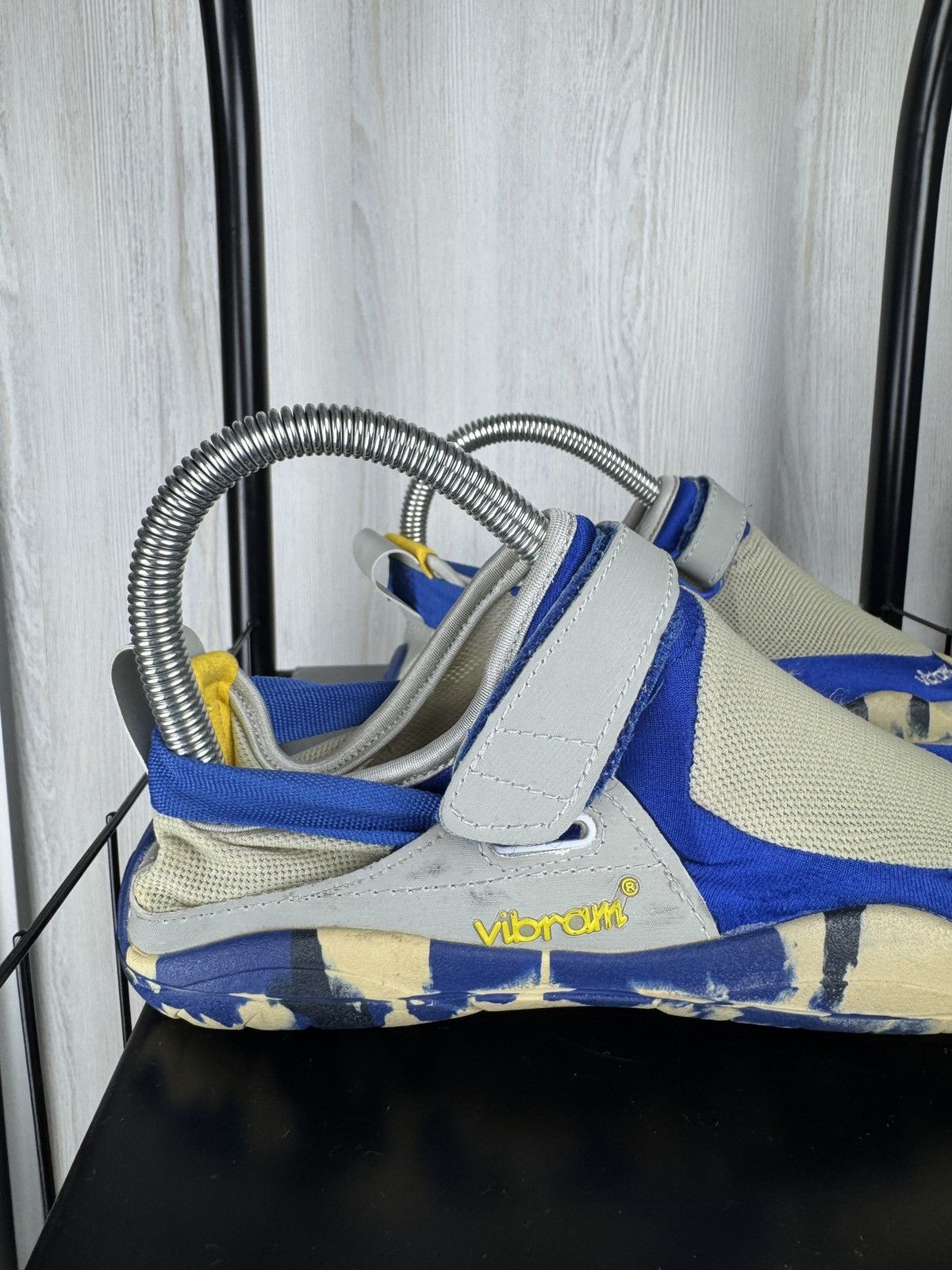 Vibram Vibram FiveFingers Barefoot Running Shoes size 38 Size US 8 / IT 38 - 2 Thumbnail