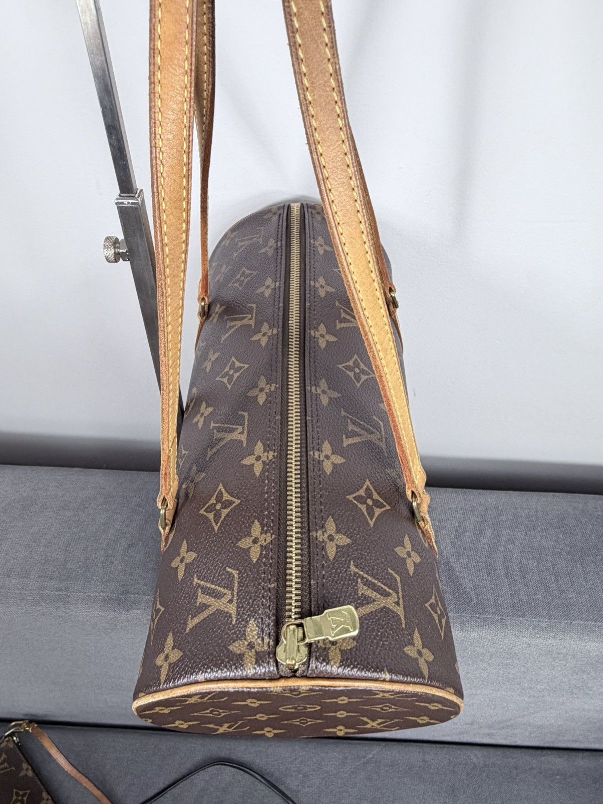 Louis Vuitton Louis Vuitton Papillon 30 Vintage Handbag Size ONE SIZE - 6 Thumbnail