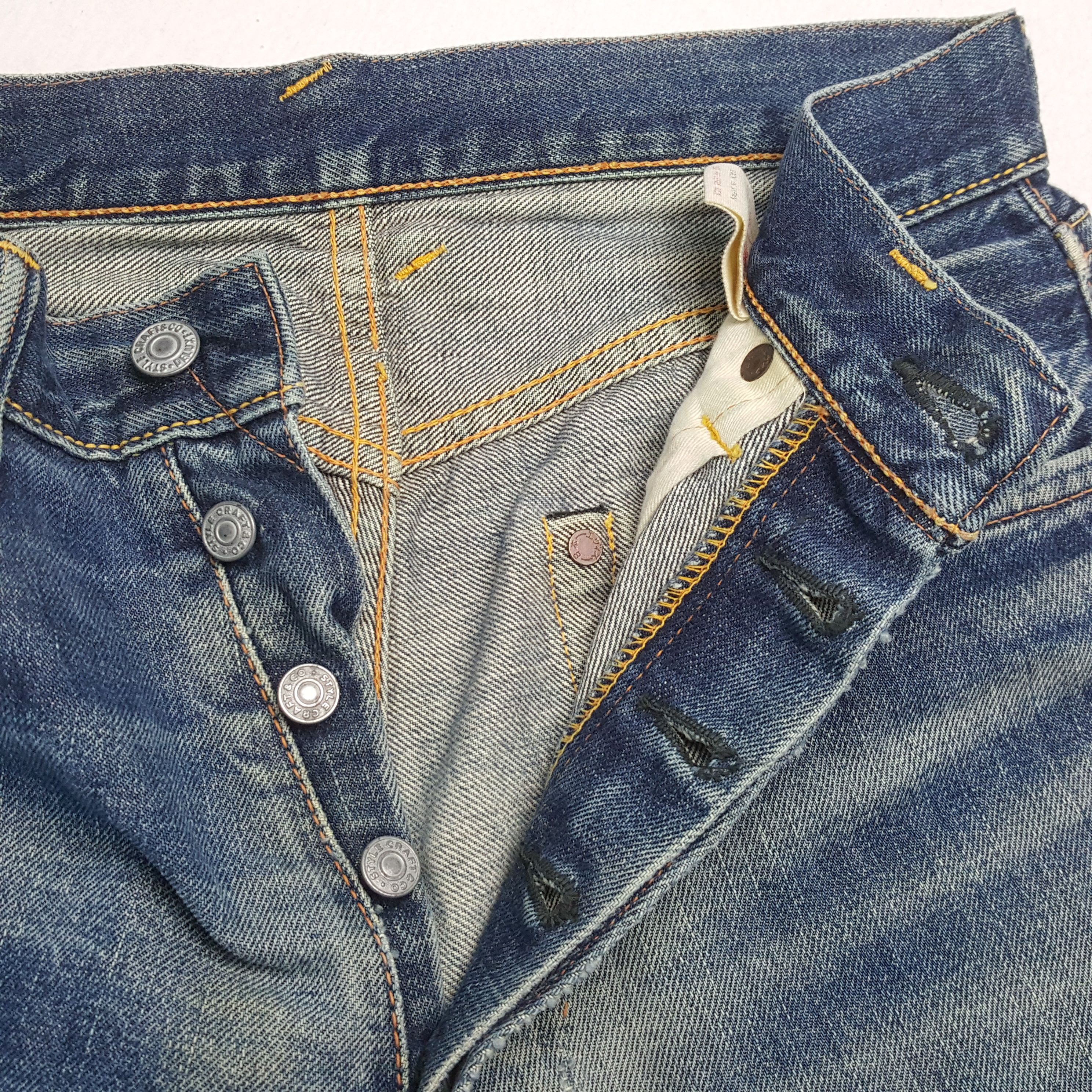 Evisu × Japanese Brand × Vintage Vintage EVISU Japanese Brand Daicock Custom Distressed Jeans Size US 27 - 13 Thumbnail