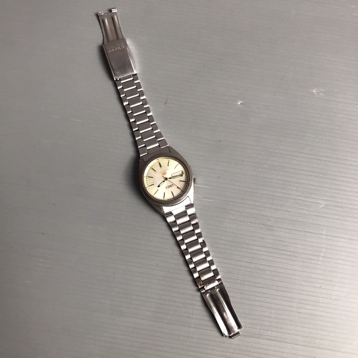Japanese Brand × Seiko × Vintage Vintage SEIKO JDM 5 7009-3120 analog vintage automatic watch Size ONE SIZE - 6 Thumbnail