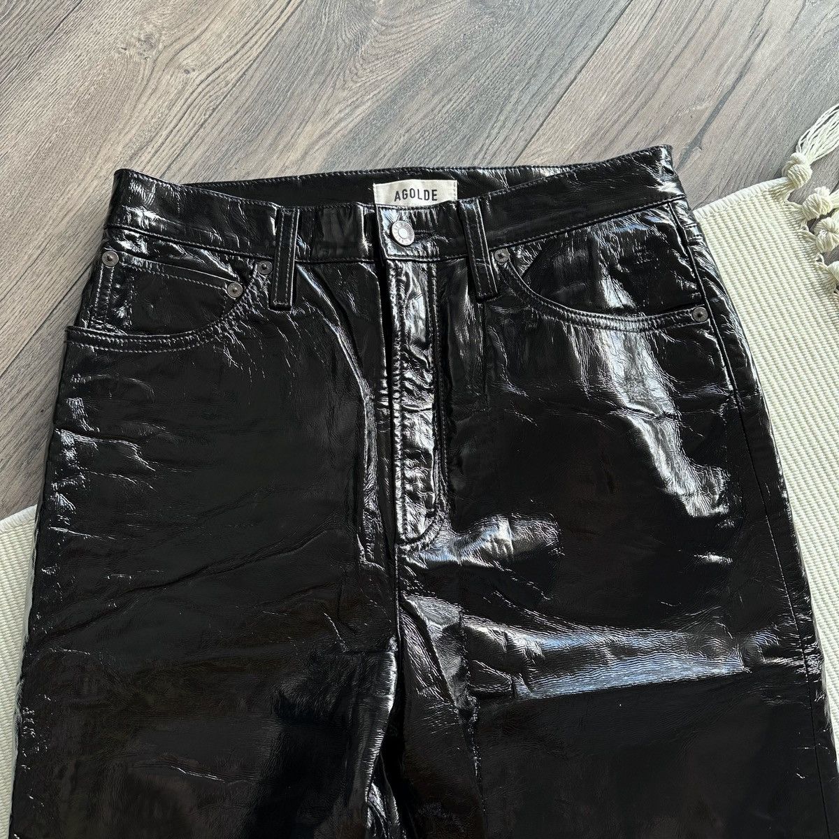 Agolde AGOLDE ‘90s Pinch Black Patent Recycled Leather Pants Size 28" / US 6 / IT 42 - 2 Thumbnail