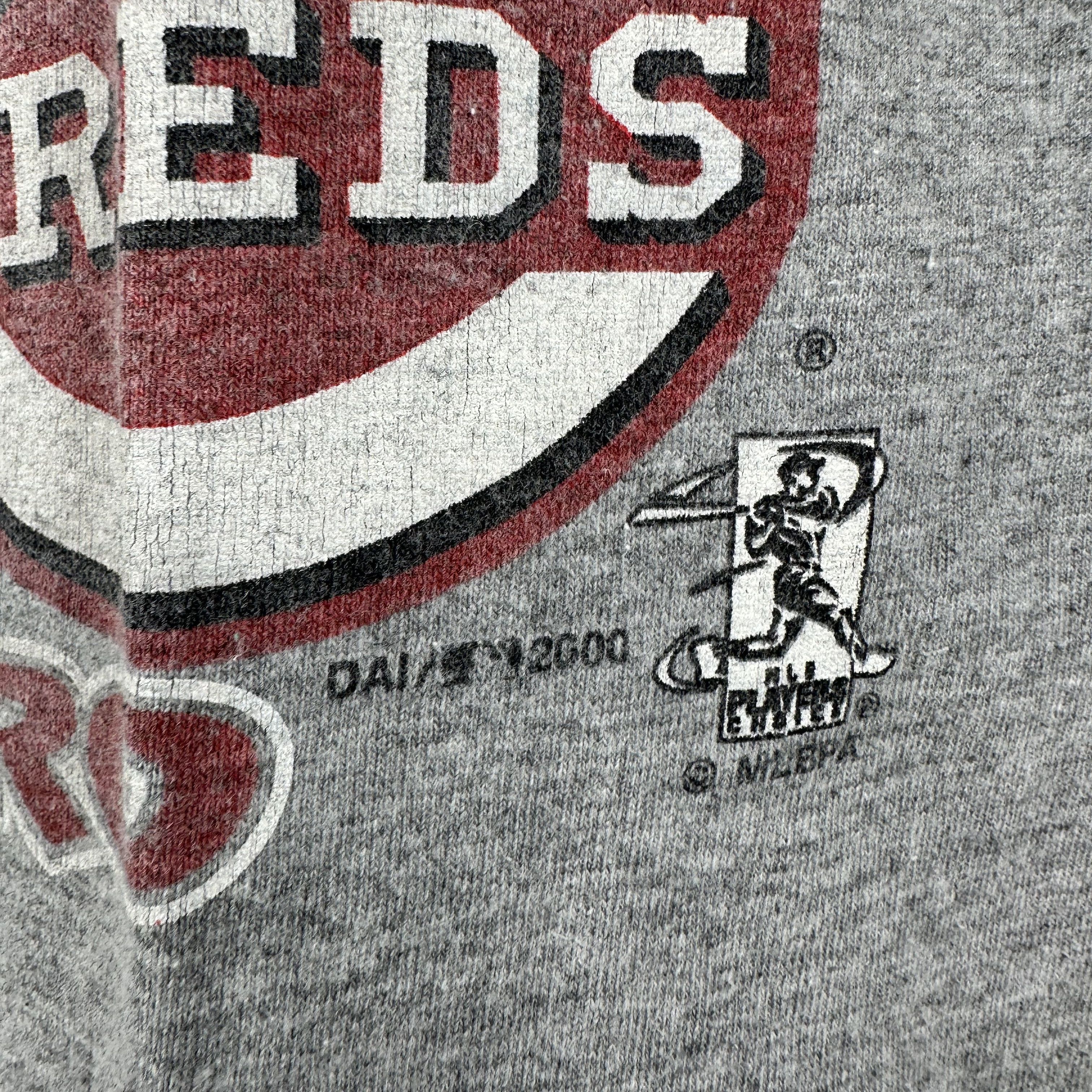 Vintage ​​2000 Ken Griffey Jr Cincinnati Reds MLB HomeGrown Hero Tee Size US M / EU 48-50 / 2 - 4 Thumbnail