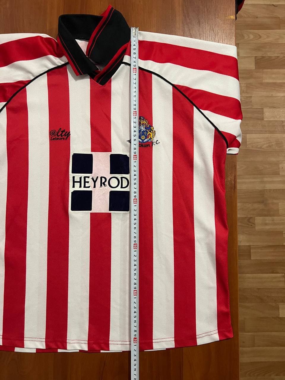Vintage 1996/98 ALTRINCHAM FC HOME SOCCER JERSEY FOOTBALL SHIRT XL Size US XL / EU 56 / 4 - 18 Thumbnail