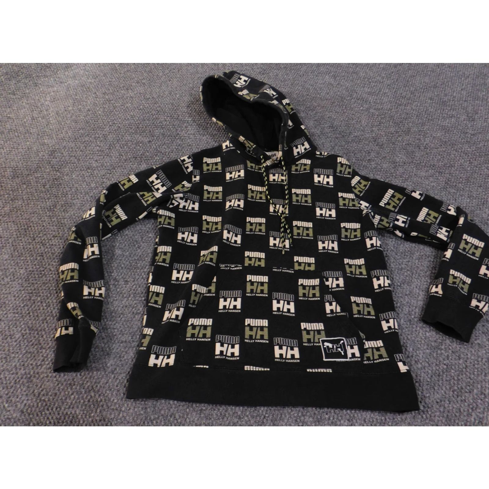 Puma Puma Helly Hansen Hoodie Mens Small Black All Over Print Pullover Streetwear Size US S / EU 44-46 / 1 - 2 Thumbnail