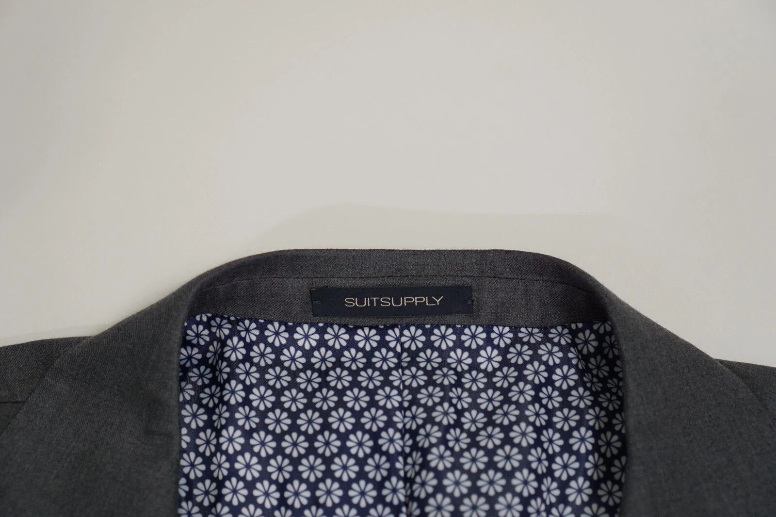 Suitsupply Men Suitsupply Blazer La Spalla Grey Loro Piano Fabric US48L Size 48L - 3 Thumbnail