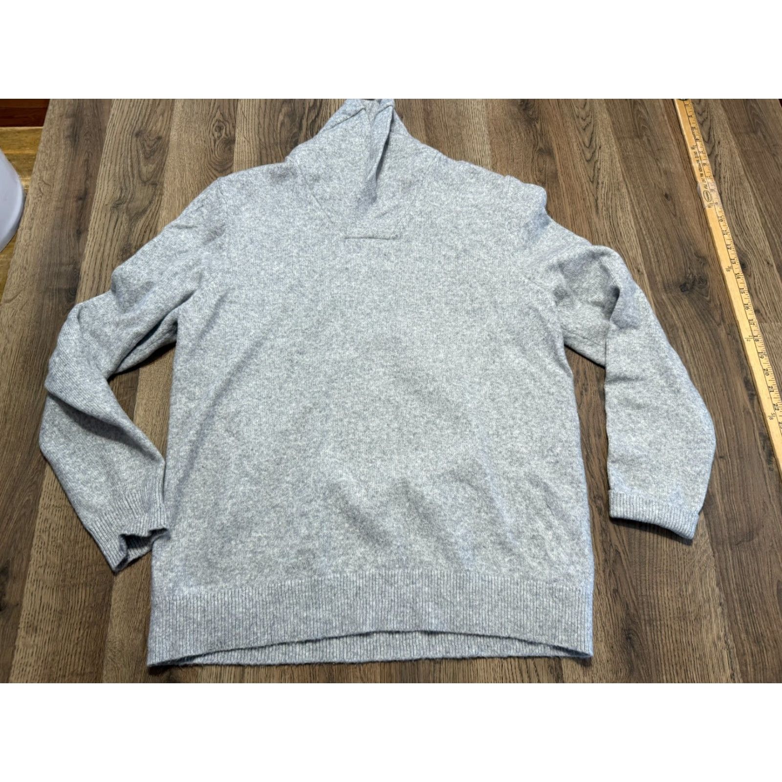 Express VINTAGE is not applicable here. Express Sweater Men's Size Large Gray Pullover Mock Neck Long Sleeve Shirt? Size US L / EU 52-54 / 3 - 2 Thumbnail