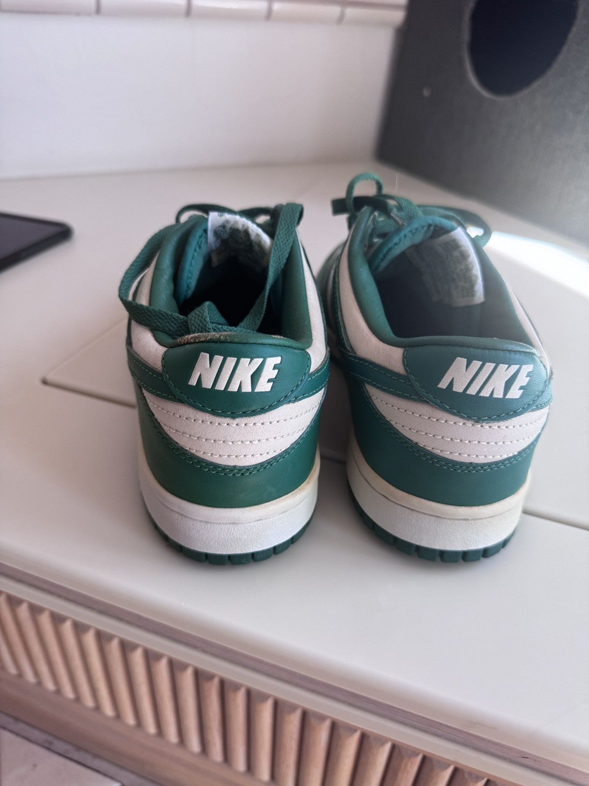 Nike 2004 Pine Green “Celtics” Dunk low Size US 9.5 / EU 42-43 - 2 Thumbnail