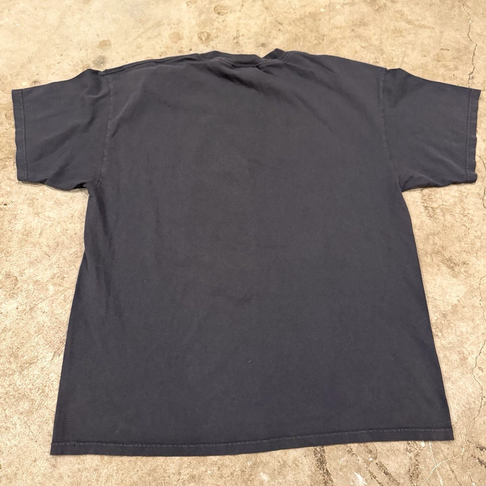 Vintage VINTAGE Y2K Streetwear Mens L Faded Skeleton Snake T-Shirt Size US L / EU 52-54 / 3 - 2 Thumbnail