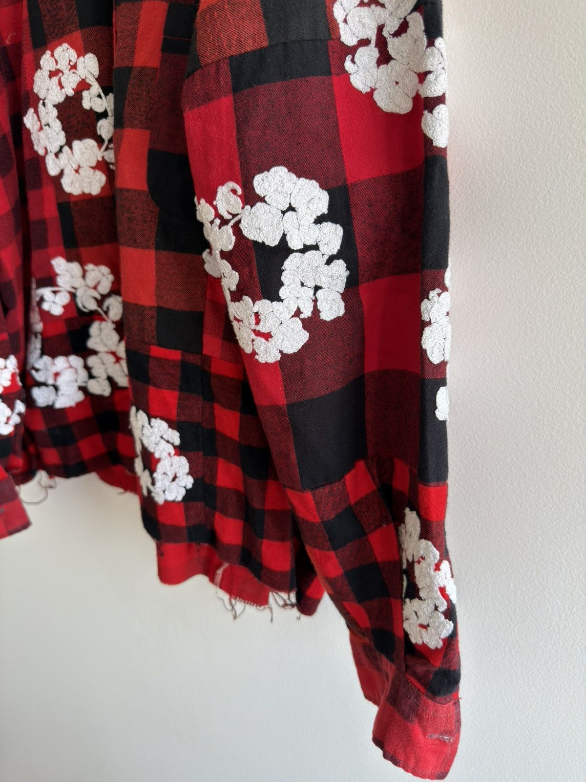 DENIM TEARS × READYMADE *RARE* DENIM TEARS X READYMADE JAPAN FLANNEL SHIRT RED SIZE2 Size US M / EU 48-50 / 2 - 4 Thumbnail