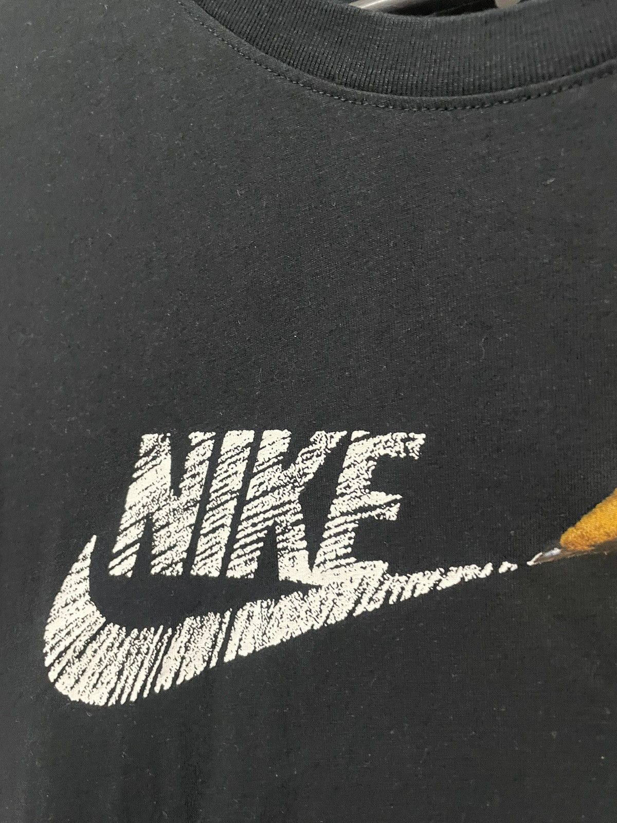 Nike Exclusive Nike Pencil Draws Tee For Japanese Rare T Shirt Size US L / EU 52-54 / 3 - 4 Thumbnail