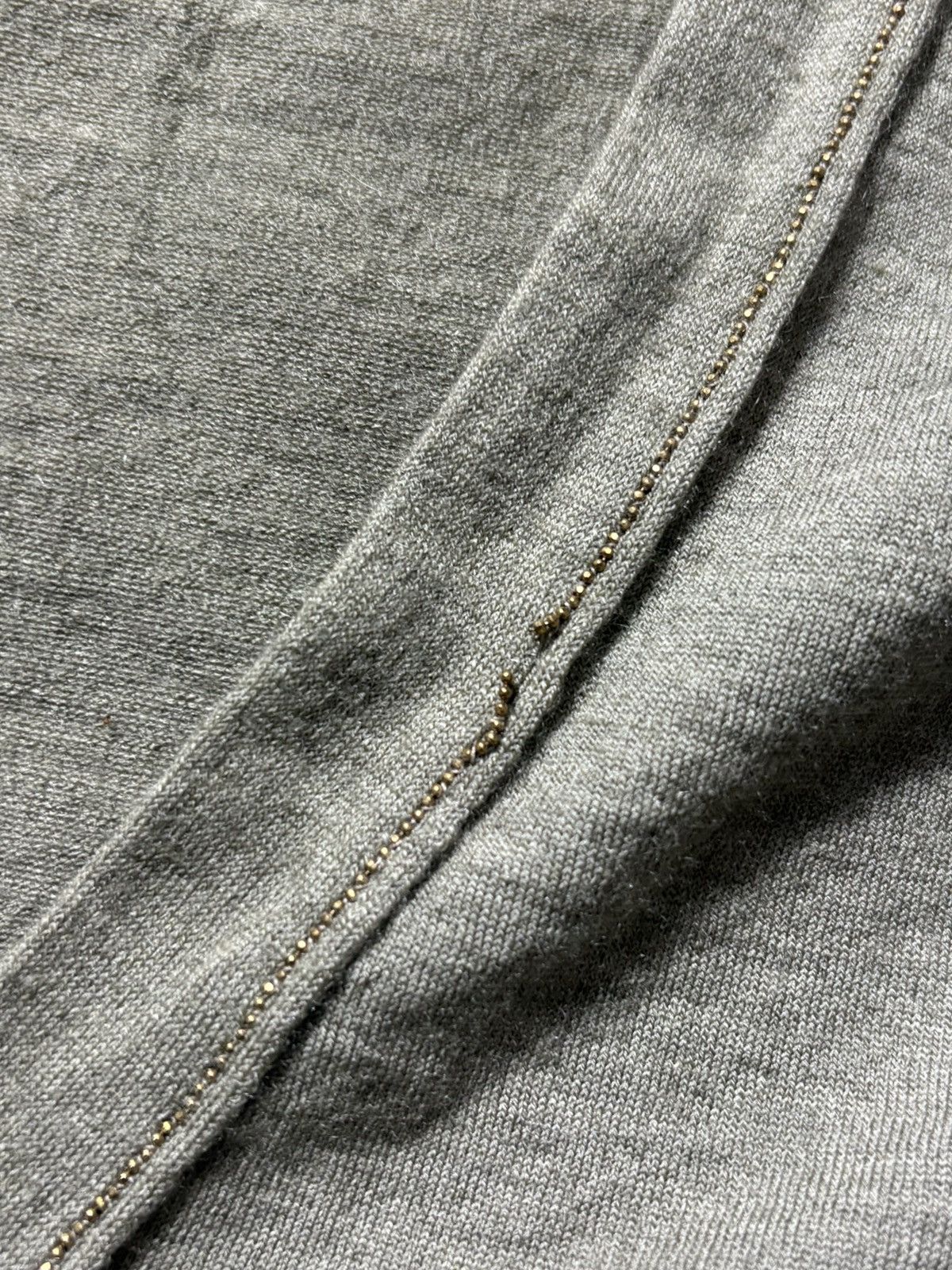 Brunello Cucinelli BRUNELLO CUCINELLI CASHMERE V NECK DECORATED BEADS CARDIGAN Size M / US 6-8 / IT 42-44 - 10 Thumbnail