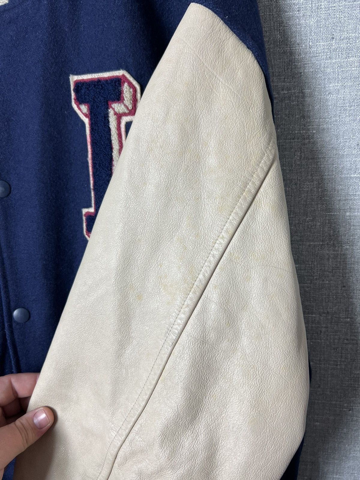 Levi's × Levi's Vintage Clothing Vintage Levis USA Varsity Bomber Jacket Leather Sleeves Size US L / EU 52-54 / 3 - 7 Thumbnail