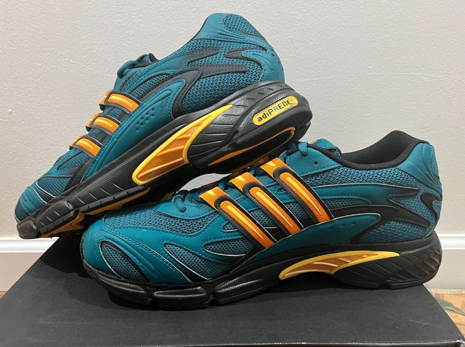 Adidas Temper Run 2 Size US 13 / EU 46 - 3 Thumbnail