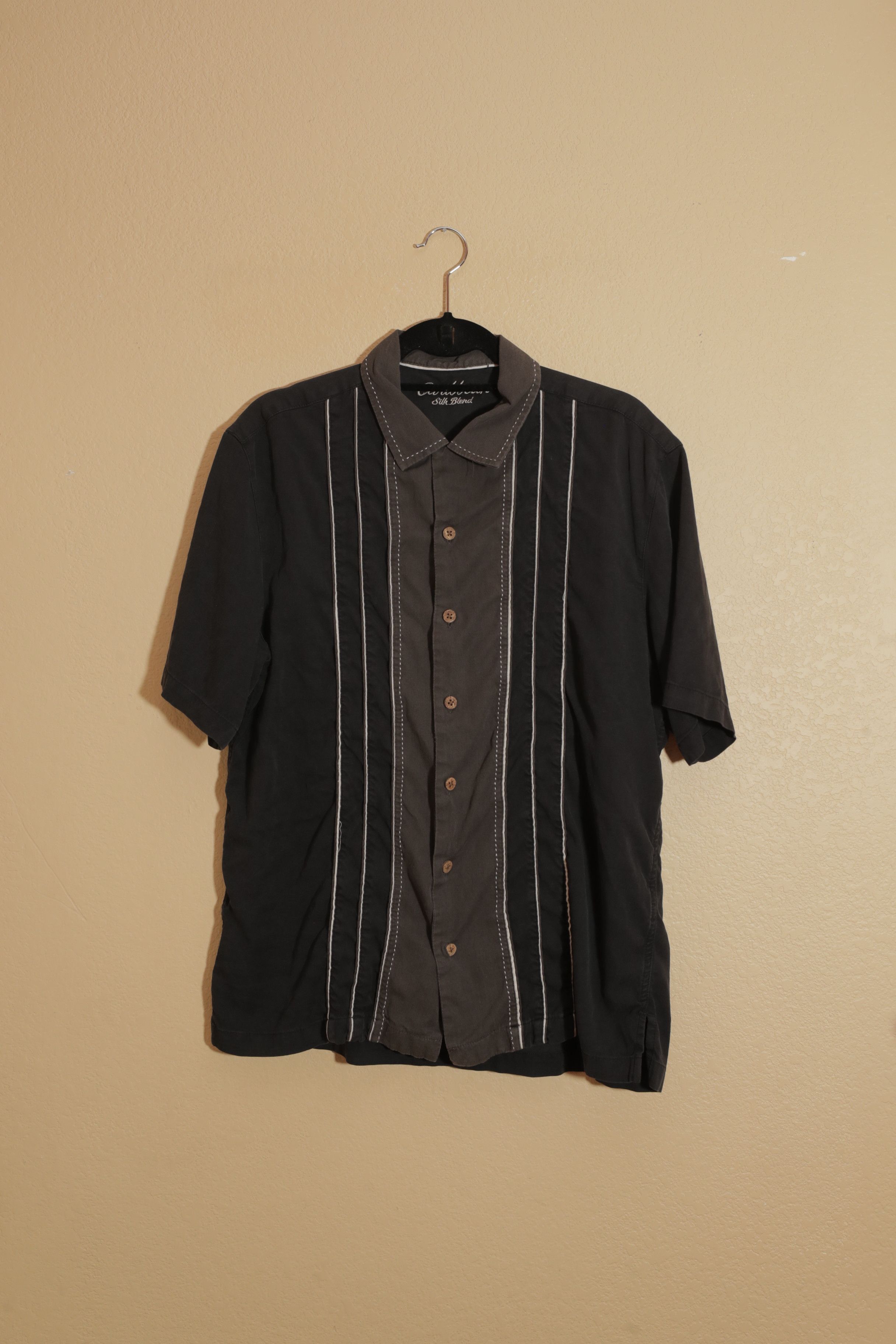 Caribbean Caribbean Silk Blend Short Sleeve Button Up (L) Size US L / EU 52-54 / 3 - 1 Thumbnail