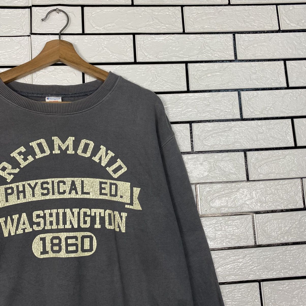 Japanese Brand 📌Vintage Sweatshirt Champion Big Log Spell Out Size US XL / EU 56 / 4 - 7 Thumbnail