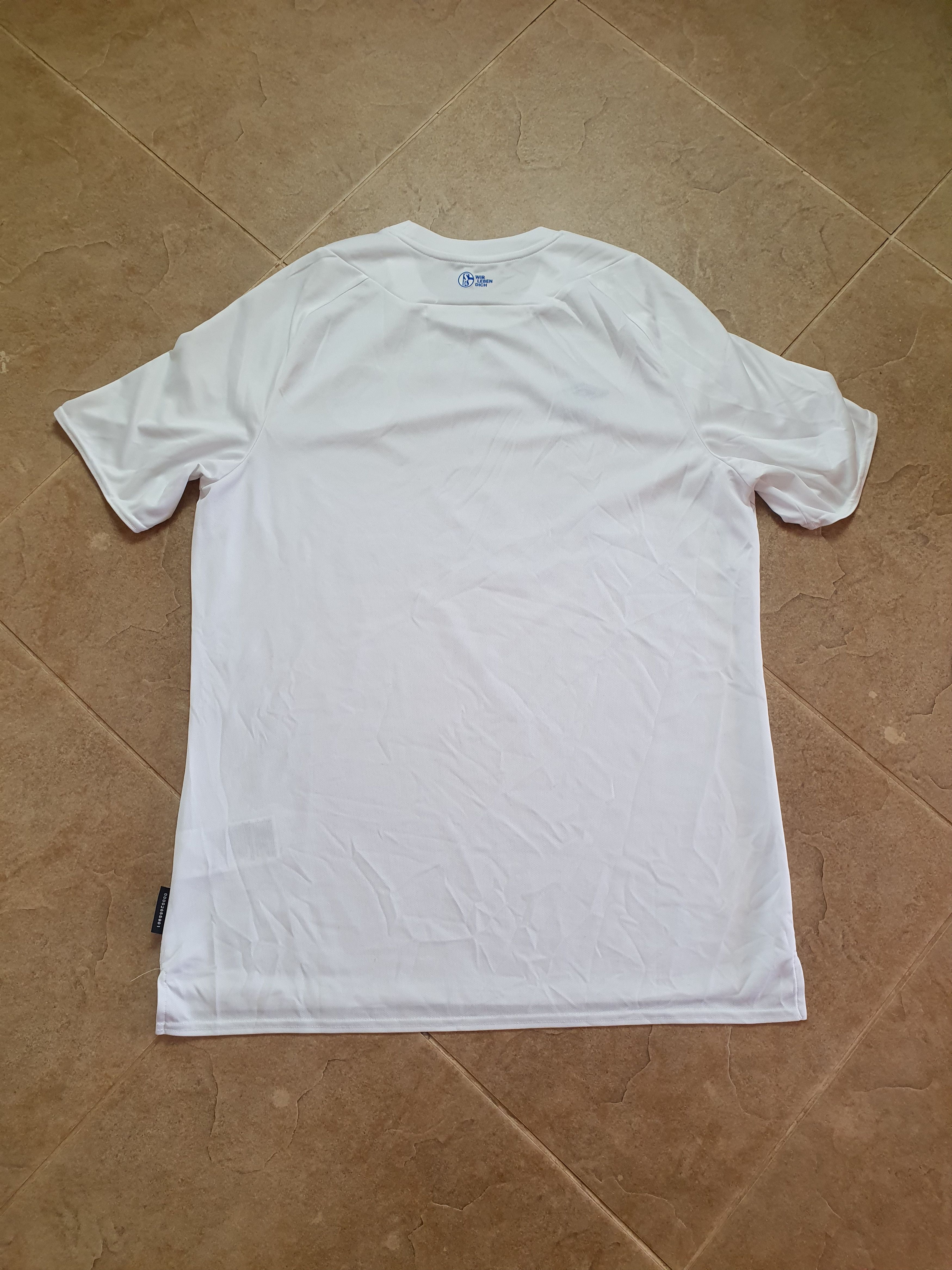 Umbro Jersey SOCCER FOOTBALL vintage t-shirt UMBRO FC SCHALKE 04 Size US XL / EU 56 / 4 - 9 Thumbnail
