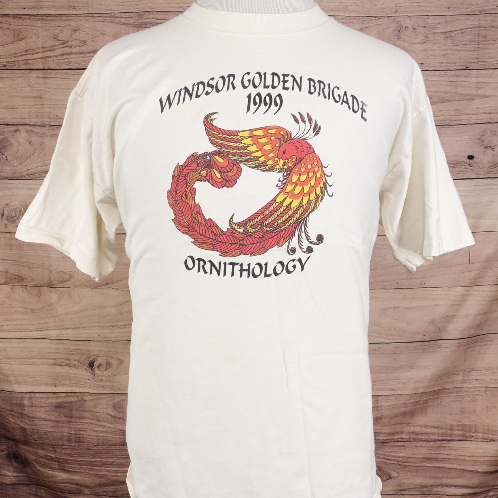 Gildan VINTAGE Gildan T-Shirt Windsor Golden Brigade 1999 Marching Band Ornithology XL White Unisex Adults Size US XL / EU 56 / 4 - 2 Thumbnail