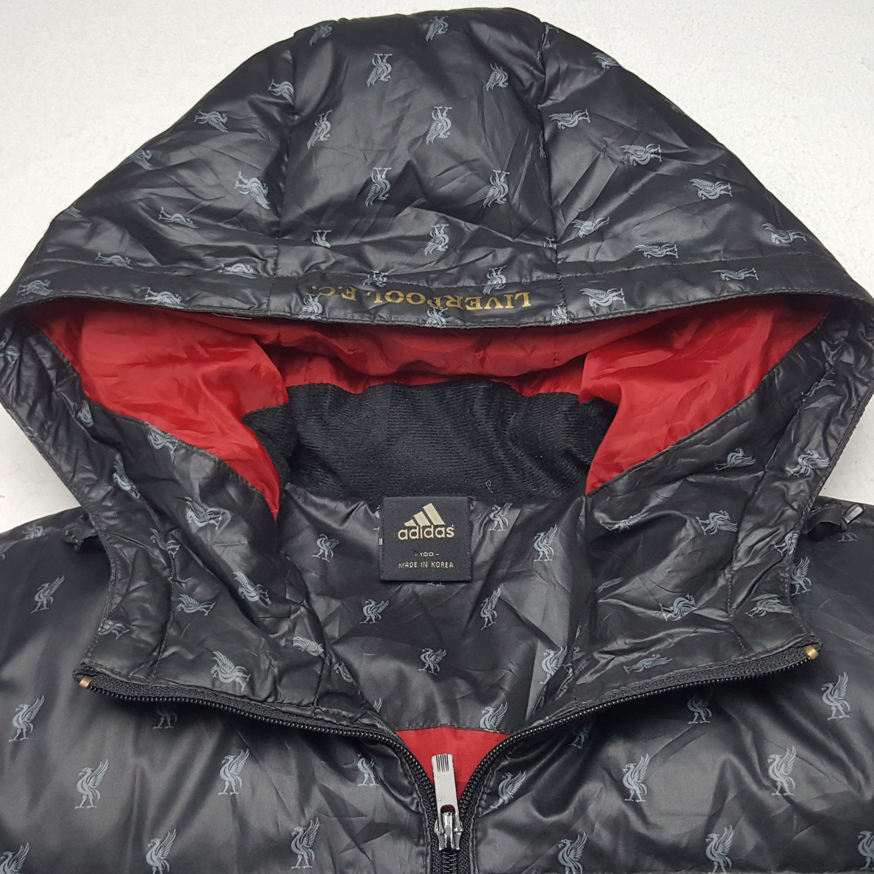 Adidas × Vintage Vintage Adidas X Liverpool FC Soccer Team Puffer Hoodies Size US L / EU 52-54 / 3 - 5 Thumbnail