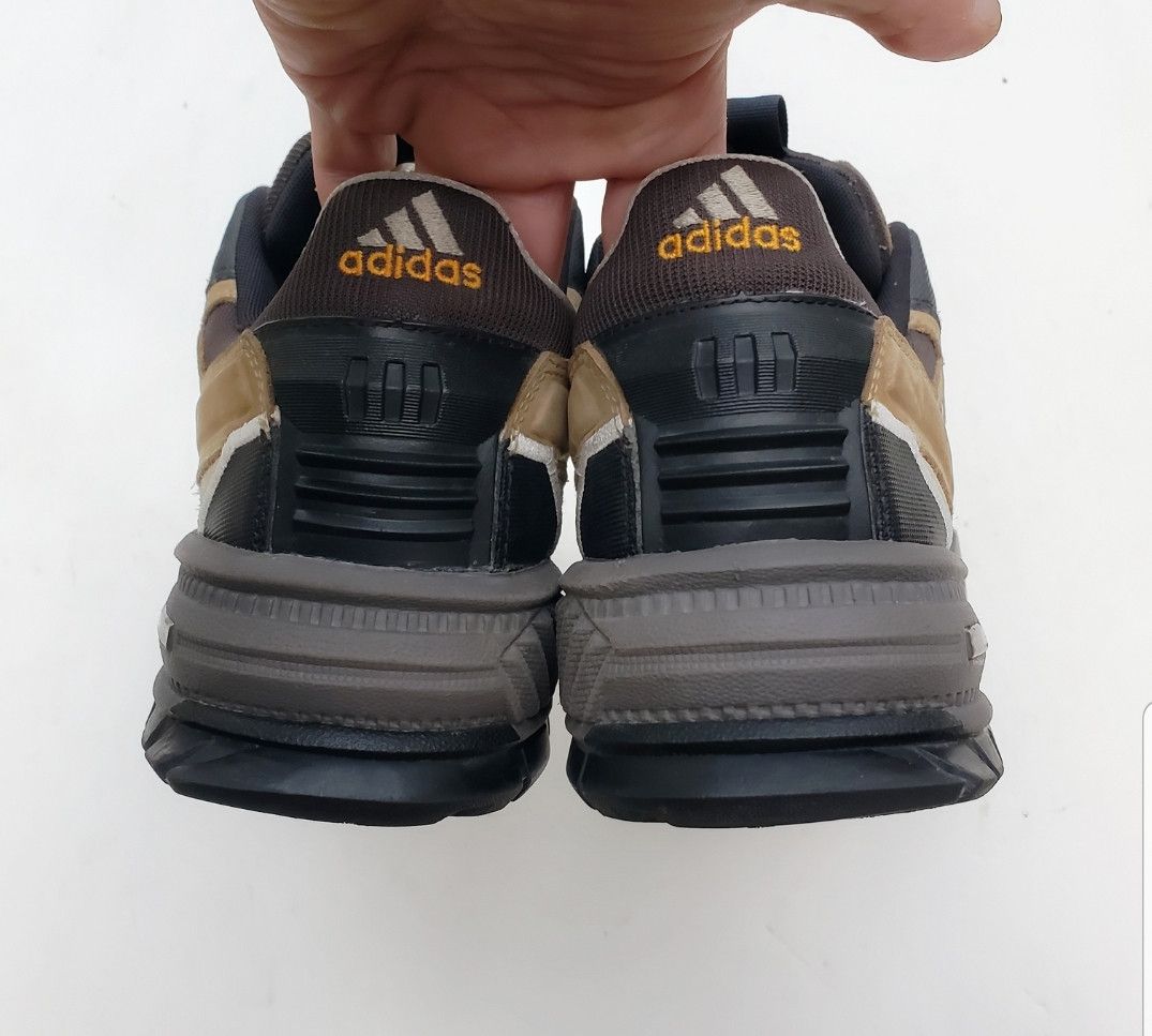 Adidas Adidas Pingora 4 Vintage Size US 11.5 / EU 44-45 - 8 Thumbnail