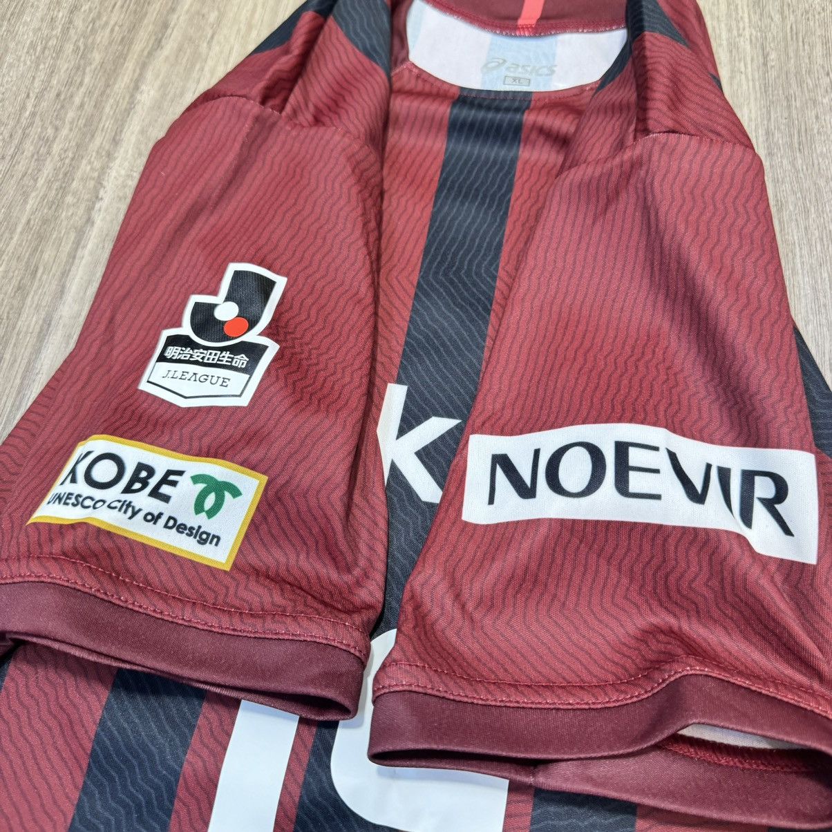 Asics Kobe vissel 2017 home shirt #19 Kazuma Size US M / EU 48-50 / 2 - 5 Thumbnail